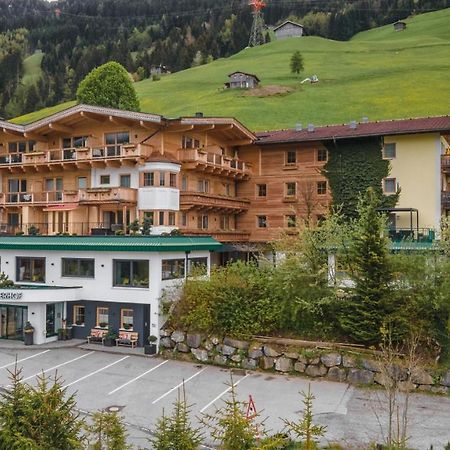 Ferienhotel Joerglerhof Hainzenberg Bagian luar foto