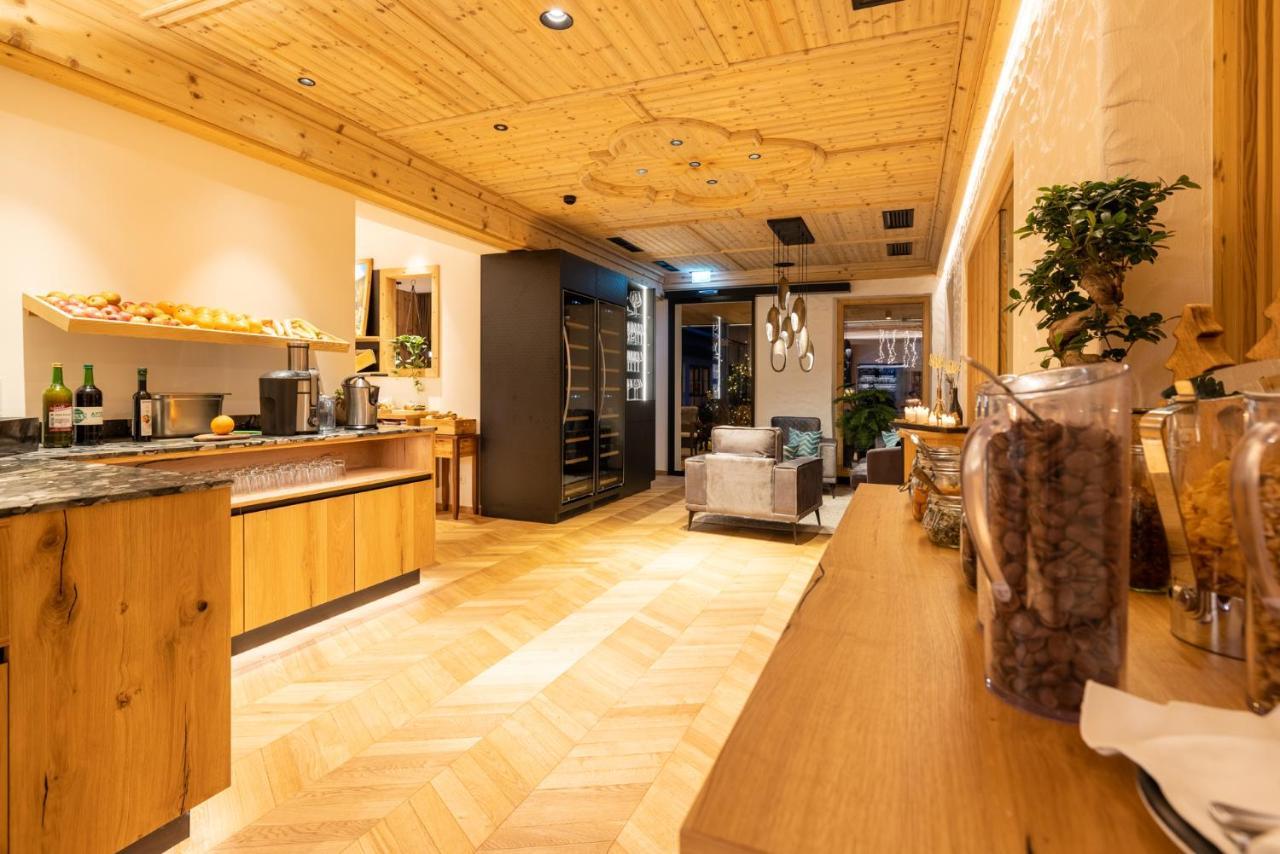 Ferienhotel Joerglerhof Hainzenberg Bagian luar foto